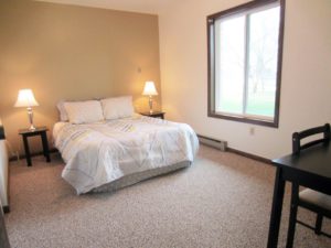 Arrowhead Apartments in Brookings, SD - Bedroom