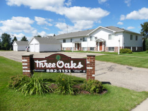 Three Oaks II Townhomes in Watertown, SD - Building Exterior