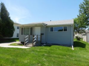 721 14th Avenue in Brookings, SD - Exterior