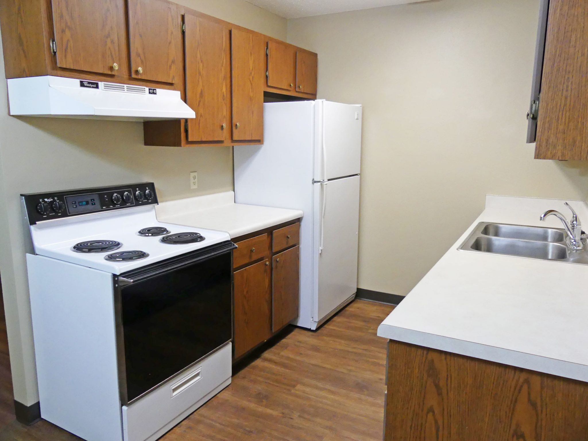 Friendship Village Apartments In Dell Rapids, Sd - Kitchen - Mills 