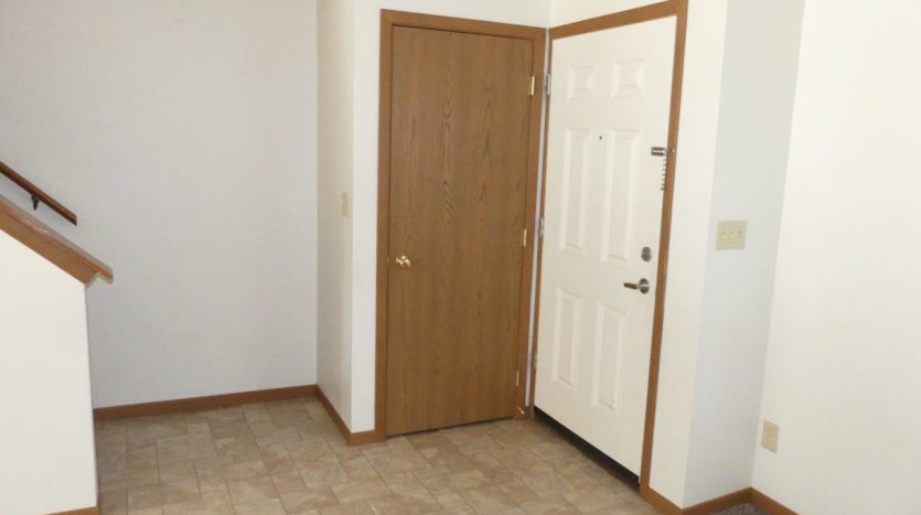 Pheasant Valley Courtyard Townhomes in Milbank, SD - Front Door and Front Closet