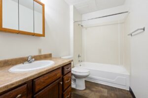 Huron Apartments in Huron, SD - Bathroom