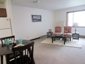 Sunchase Apartments in Brookings, SD - Living Room