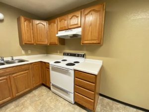 Colony West Townhomes in Watertown, SD - Kitchen Side View (Alternative Layout)