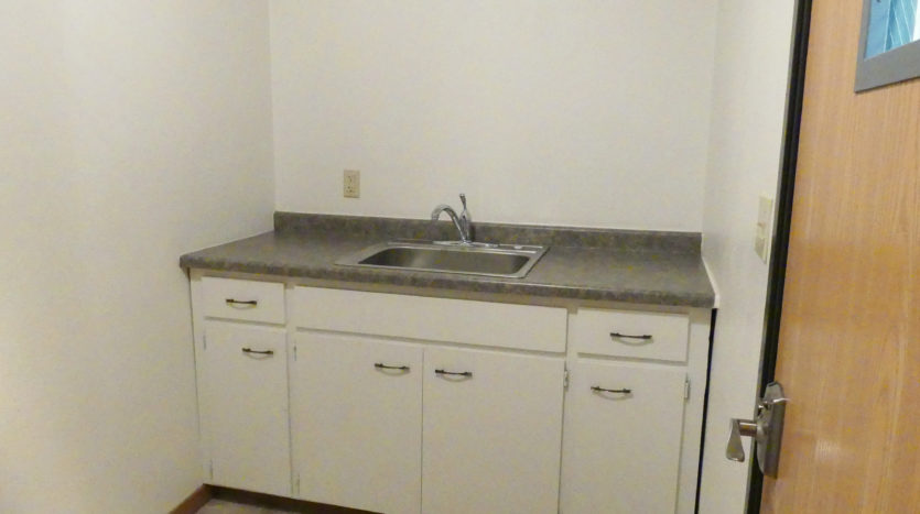 Lakeview Terrace Apartments in Chamberlain, SD - On Site Laundry
