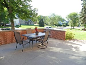 Pheasant Valley Courtyard Apartments in Milbank, SD - Patio