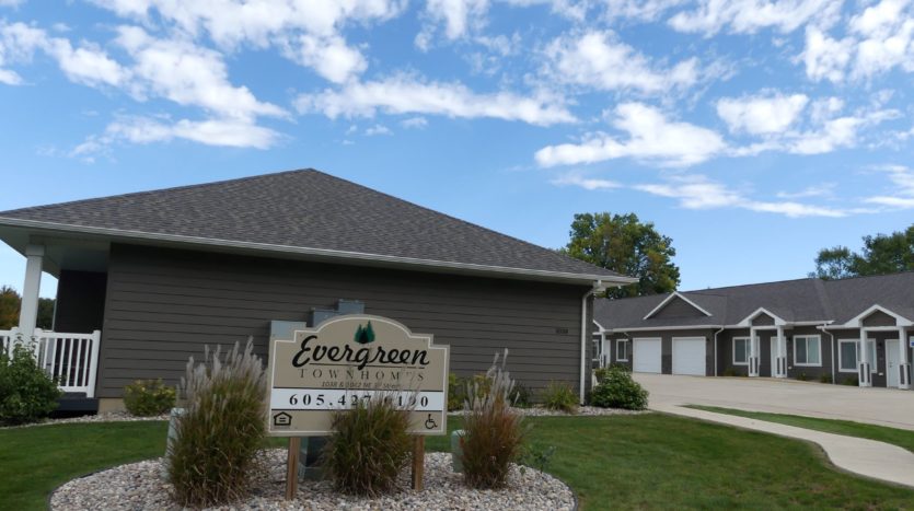 Evergreen Townhomes in Madison, SD - Property Sign