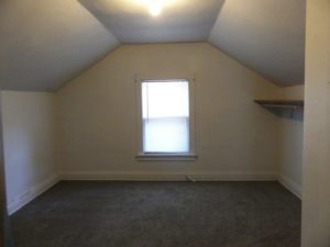 1211 4th Street in Brookings, SD - 3 Bedroom (Upstairs)