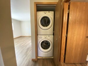 Evergreen Estates in Madison, SD - Washer and Dryer