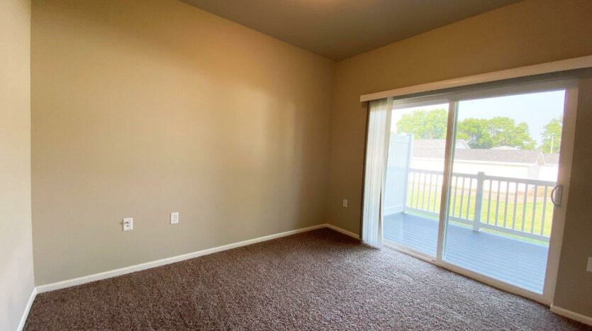 Evergreen Townhomes in Madison, SD - Bedroom 1