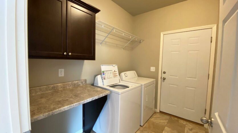 Evergreen Townhomes in Madison, SD - Laundry