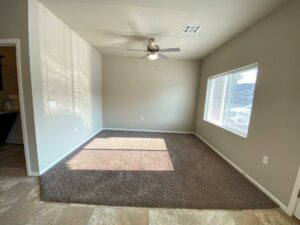 Evergreen Townhomes in Madison, SD - Living Room