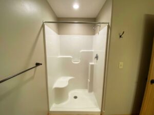 Tiyata Place Apartments in Brookings, SD - Master Bathroom Shower