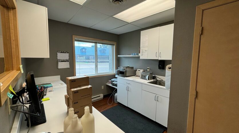 Park East Professional Offices in Brookings, SD - Meyer Ortho Lab/Sanitation Area 1