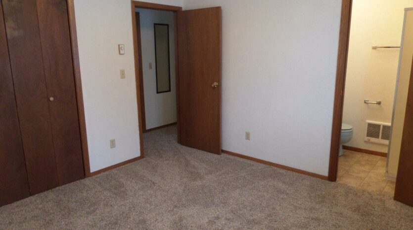 429 8th Ave S / 729 5th St S in Brookings, SD - 729 Master Bedroom 2