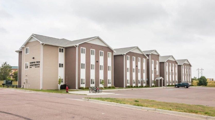 Campus Tech Apartments in Mitchell, SD - Building