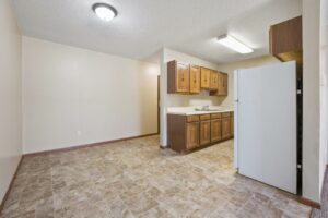 Lake Area Apartments in Watertown, SD - 1 Bedroom Kitchen/Entry View