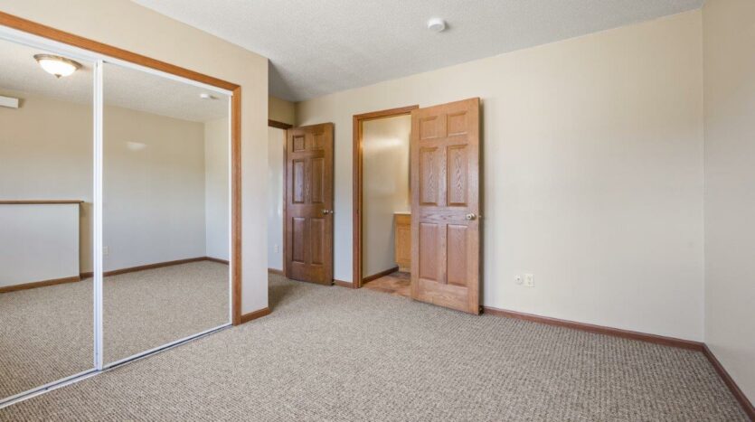 Lake Area Apartments in Watertown, SD - 1 Bedroom