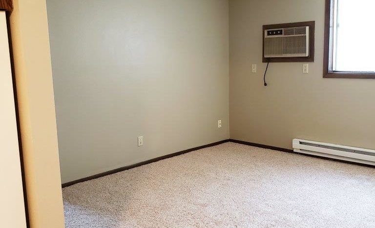 Eastview Apartments in Watertown, SD - Living Room