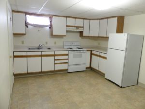 602/604 5th St in Brookings, SD - Unit 602 1/4 Kitchen