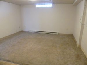 602/604 5th St in Brookings, SD - Unit 604 1/4 Living Room