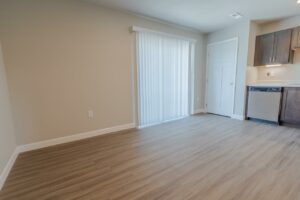 Fox Run Townhomes in Yankton, SD - 1 Bed Upper Level Dining Room