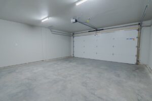 Fox Run Townhomes in Yankton, SD - 3 Bed Upper Level Garage