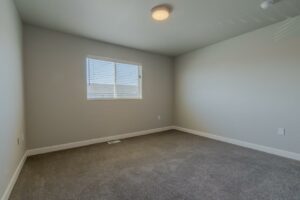 Fox Run Townhomes in Yankton, SD - 3 Bed Upper Level Bedroom 2