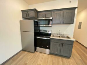 Flats on 8th in Watertown, SD - Studio Apartment Kitchen