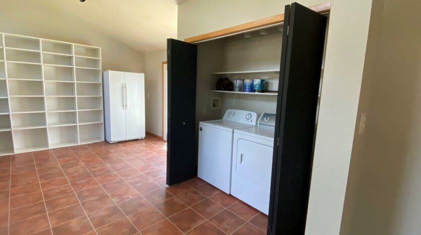 615 N Lee in Madison, SD - Laundry in Kitchen
