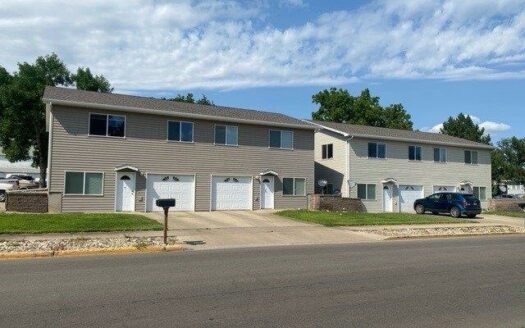 River Rock Townhomes II in Pierre, SD - Exterior 1
