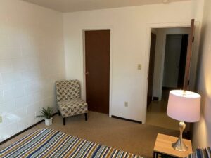 Chaks Apartments in Huron, SD - Bedroom Closet