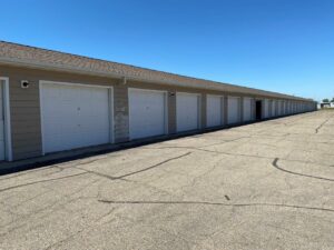 Westgate Apartments in Brookings, SD - Garages