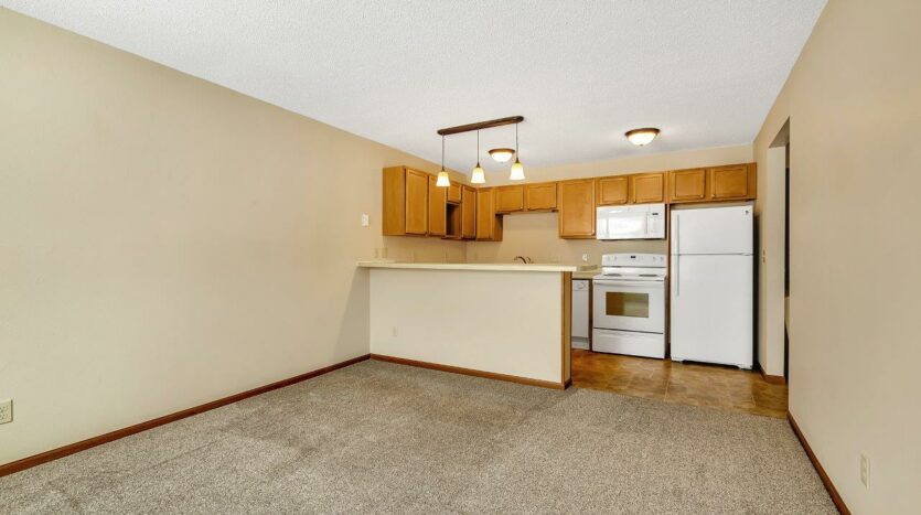 Karolyn Apartments in Brookings SD - Living Room & Kitchen 2