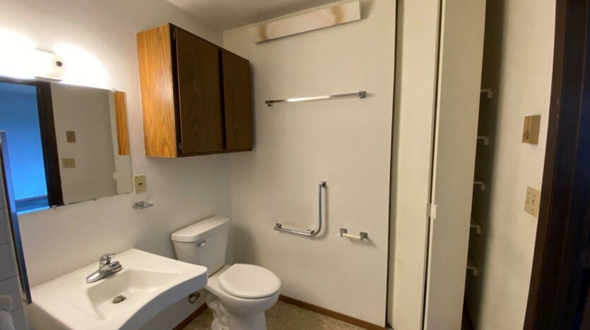 Deuel Manor Apartments in Clear Lake, SD - Bathroom 2