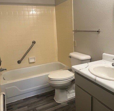 Four Winds in Flandreau, SD - Bathroom