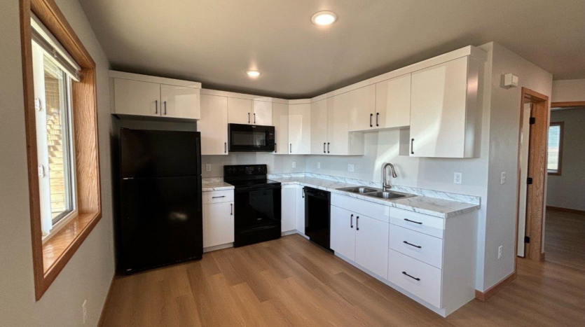 redbird meadows phase III in hayti, sd - 2 bedroom kitchen