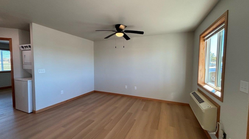 redbird meadows phase III in hayti, sd - 2 bedroom living room