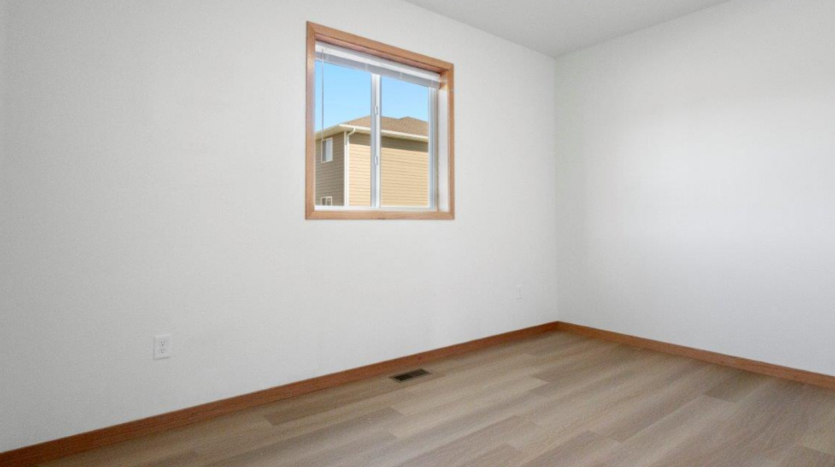 The Links in Yankton, SD - *example 2 bedroom #1 view 2