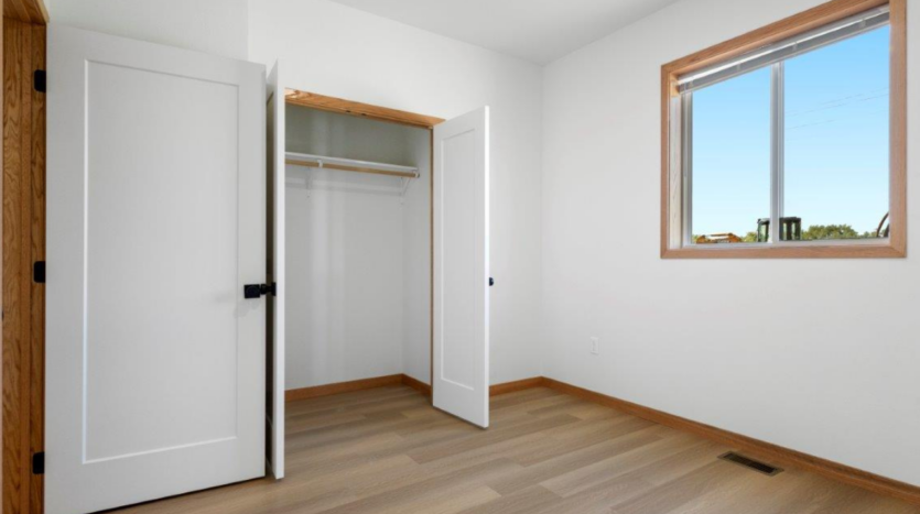The Links in Yankton, SD - *example 2 bedroom #2 view 1