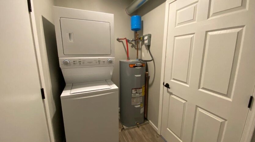 Oak Village in Aurora, SD - Laundry