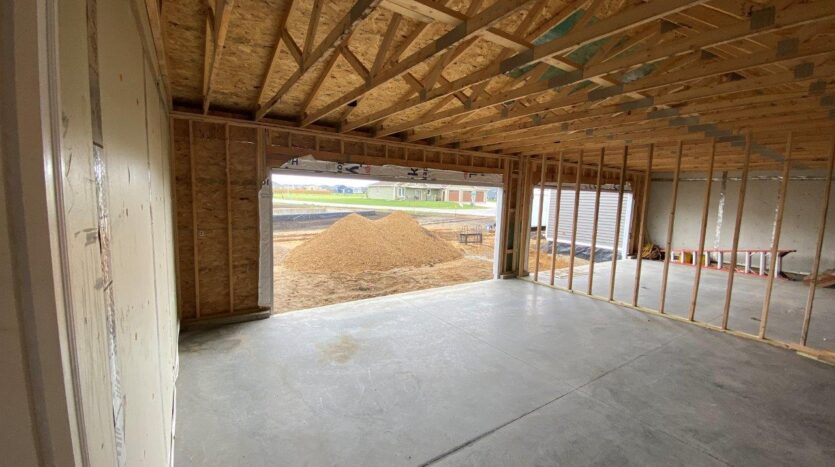 Oak Village in Aurora, SD - Garage