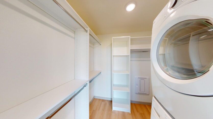 Sioux Village in Brookings, SD - 1 Bedroom + Bedroom Closet
