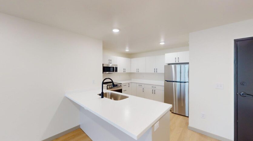 Sioux Village in Brookings SD - 3 Bedroom + 2 Bathroom - Kitchen View 1