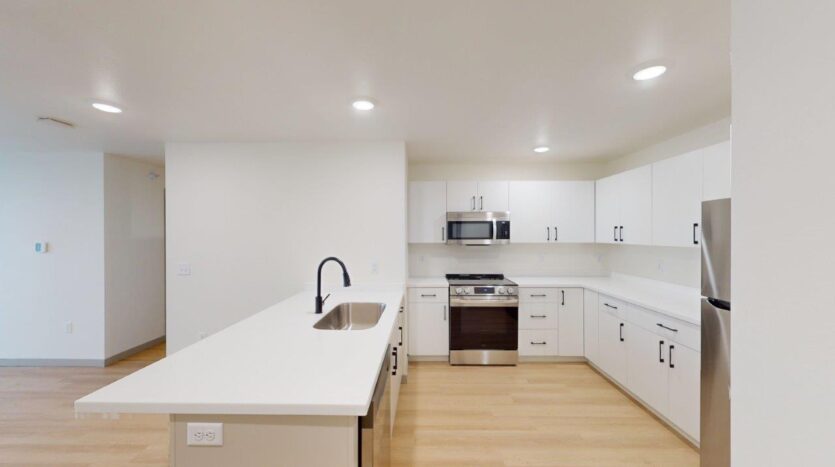 Sioux Village in Brookings SD - 3 Bedroom + 2 Bathroom - Entry View