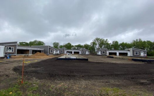 Oak Village in Aurora, SD - Exterior
