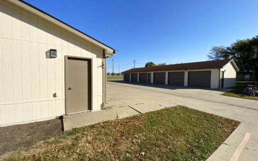 Canton Villa Garages