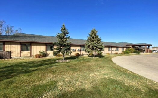 Courtyard Apartments