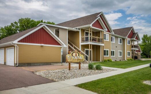 Tiyata Place Apartments