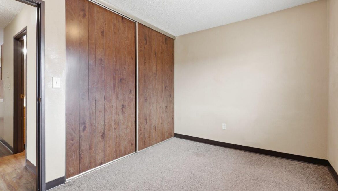 Village Square Apartments in Brookings, SD - 2 Bedroom 11